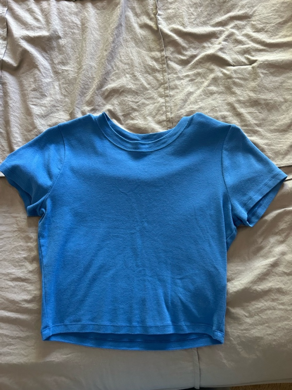 Hollister baby tee